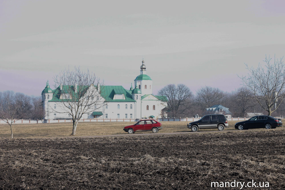 Мотронинський монастир
