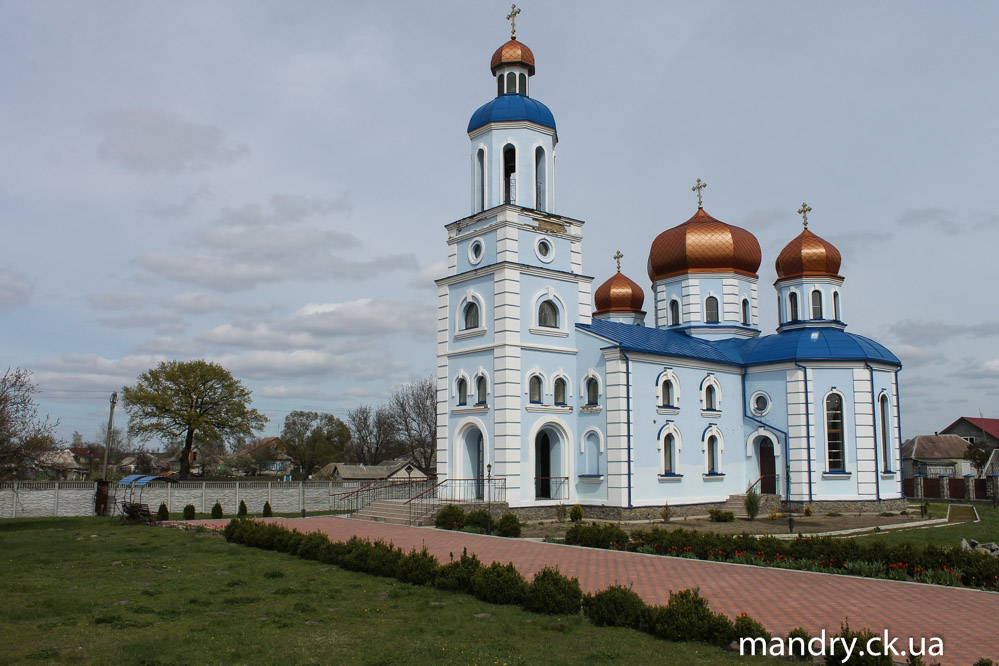 церква в селі Будище