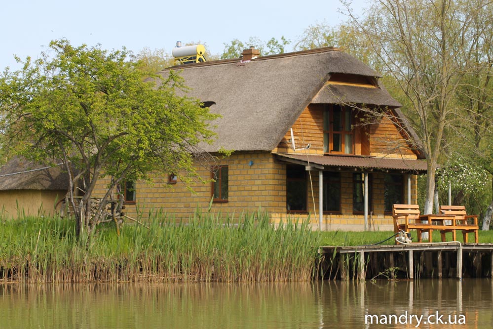 сучасний дім в дельті Дунаю сучасний дім в дельті Дунаю