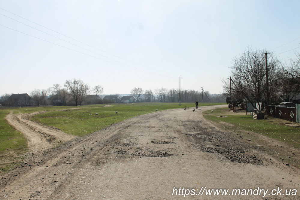 село Вечірки Пияртинського району