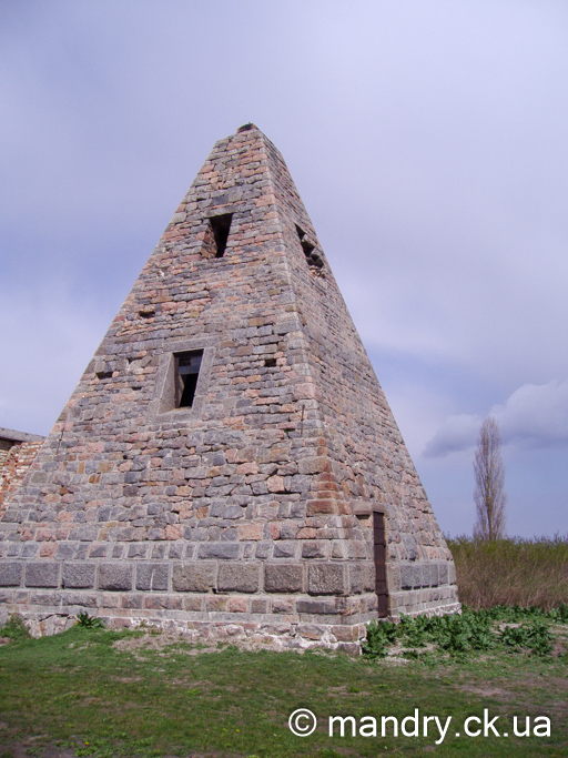 піраміда Комендантівка 2007 рік